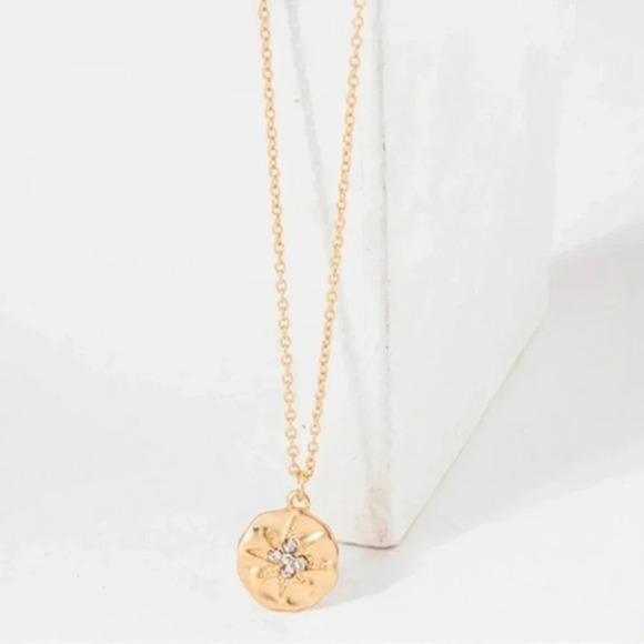 Medallion Star Necklace 14k Gold Minimalist Chain - Picture 2 of 11